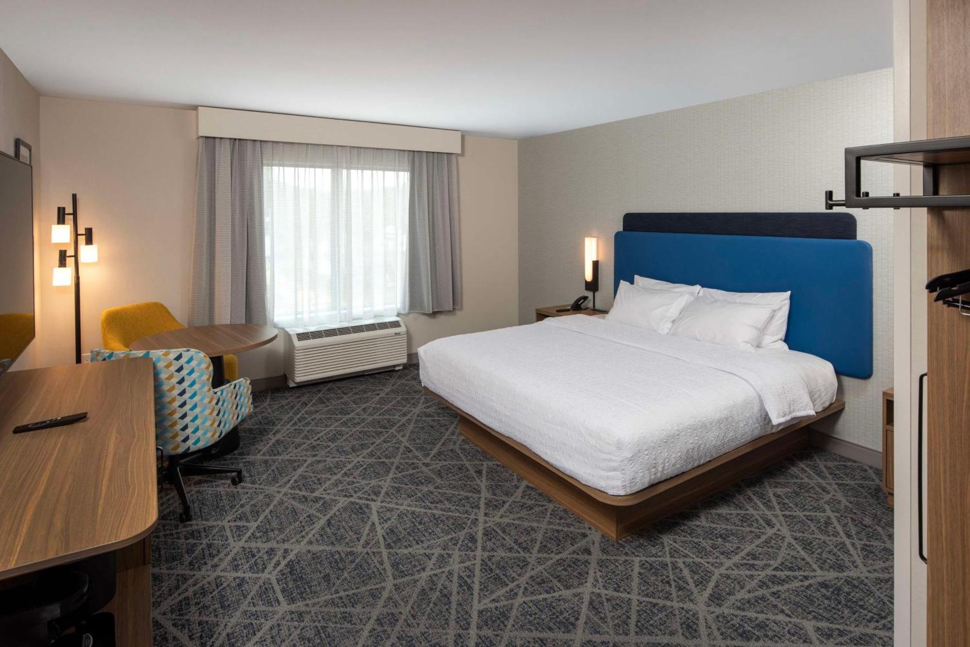Hampton Inn Куперстаун Экстерьер фото